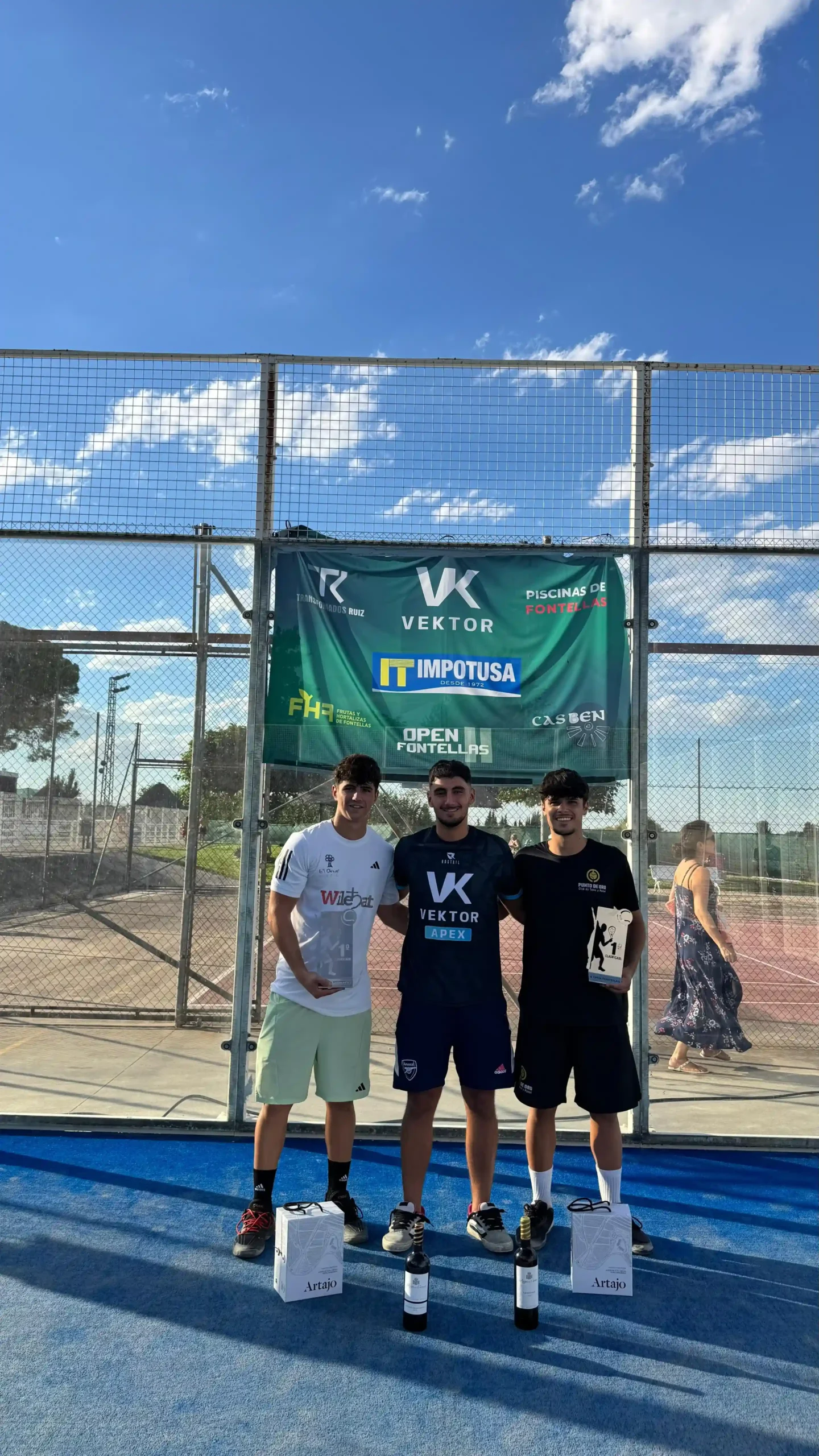 Padel4
